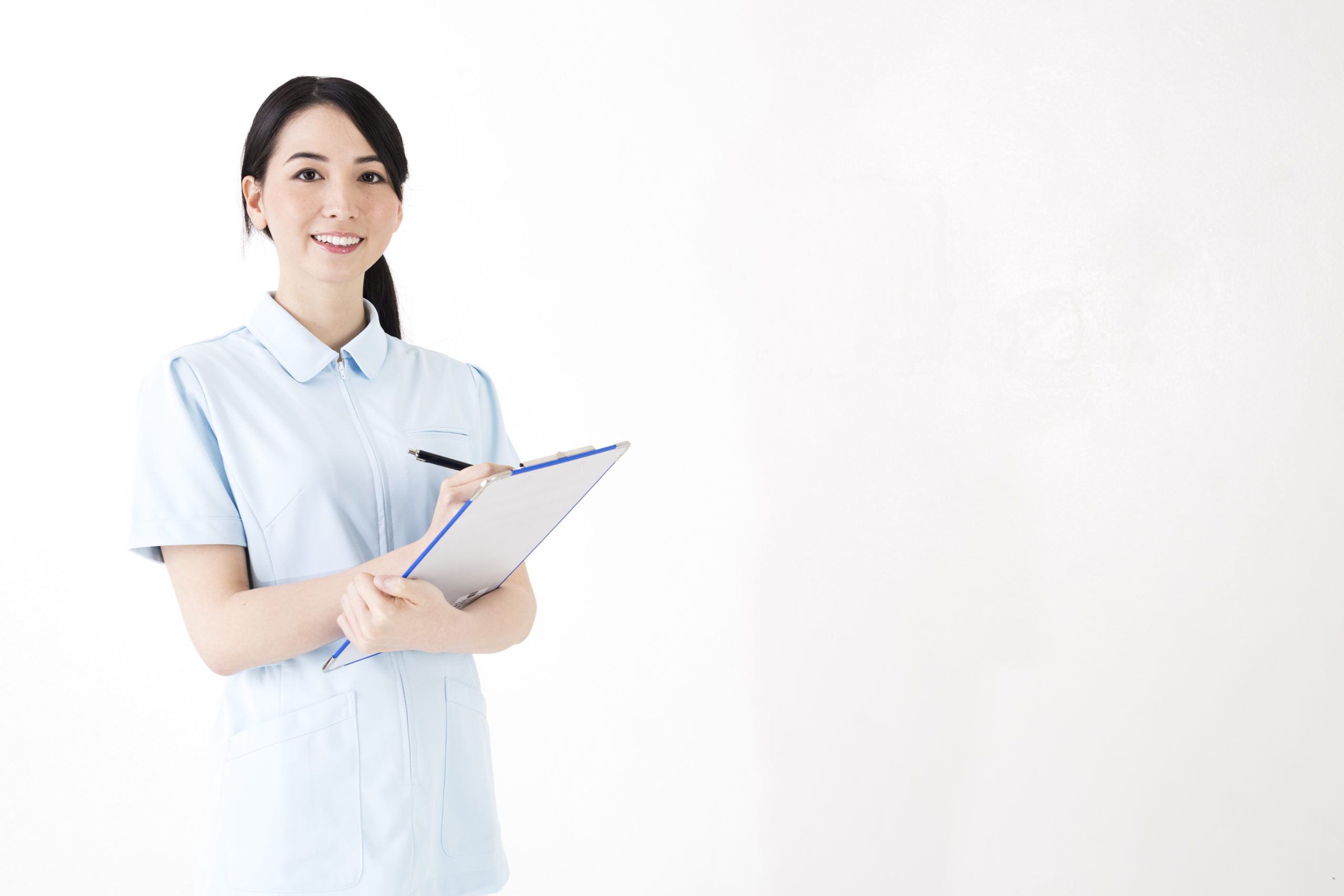 看護師の働き方は様々！雇用形態、職場、勤務時間帯の違いを解説